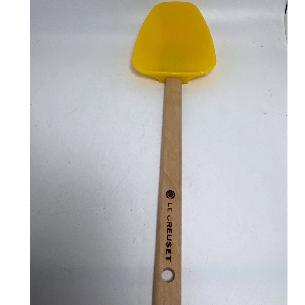 Le Creuset Spoon Spatula OS Yellow NEW Silicone Wood Heat Resistant 11.5in